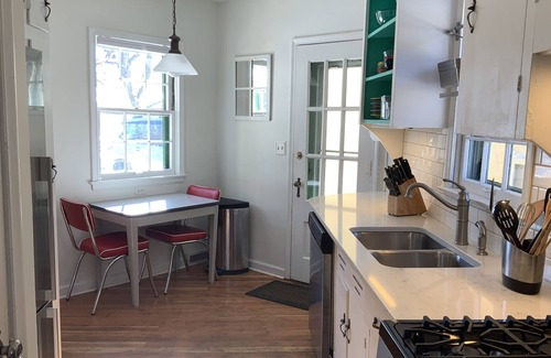 Ames Casa | Ames charmer close to Iowa State