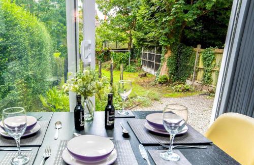 Moseley Apartamento | AMETHYST Delightful Suite In Moseley Mews, Birmingham By StayStaycations