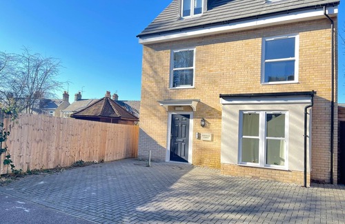 Cambridge Casa | Amethyst in Cambridge