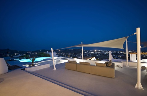 Tourlos Apartamento | Amethyst Suite