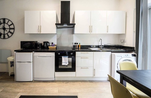 Moseley Apartamento | Amethyst Suite Moseley Birmingham StayStaycations