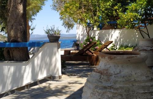Kottes Casa | Amfithea Seaview apartment
