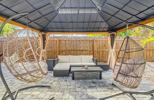 Bradenton Casa | AMI, IMG, Dogsitting, Boats, Snorkeling, Fishing, Beach, Bikes, Golf, Hottub, BBQ, SRQ