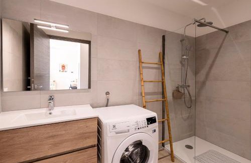 Marine de Saint Ambroggio Apartamento | Amicu - Appt climatisé vue mer