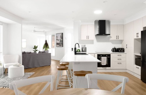 Yaroomba Casa | AMIRI on Holbrook - Modern Abode + Pet Friendly!