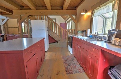 Millersburg Cabaña | Amish Country Getaway With Seasonal Pool/Hot Tub