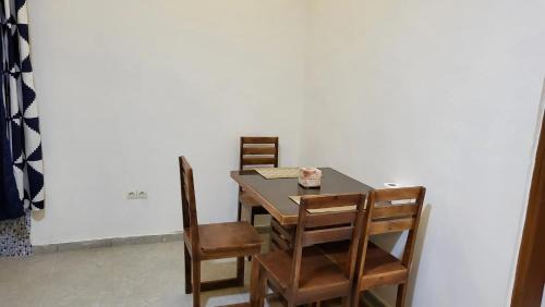 Lome Apartamento | Amivi Plaza