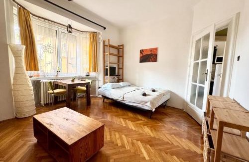 Nemetvolgy Apartamento | Among Trees Apartment