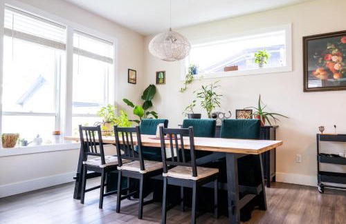 Mount Scott-Arleta Casa | Amorcito de Jenny - Shared House