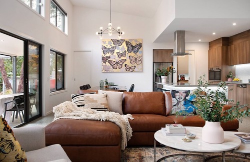 Hepburn Casa | Amore ~ Hepburn Springs/Daylesford ~ Luxury, Spa, Wood Fire