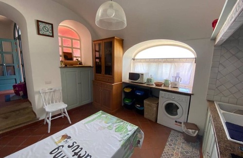 Positano Chalet De Esquí | AMORE RENTALS - Laura House with Sea View Terrace