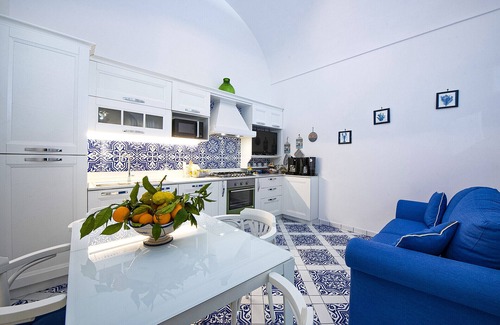 Laurito Chalet De Esquí | AMORE RENTALS - Maison Don Rafe’ with Sea View and Solarium