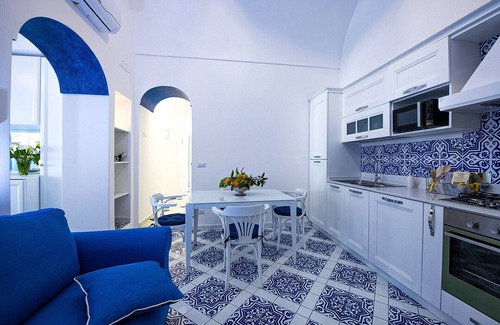 Laurito Chalet De Esquí | AMORE RENTALS - Maison Don Rafe’ with Sea View and Solarium
