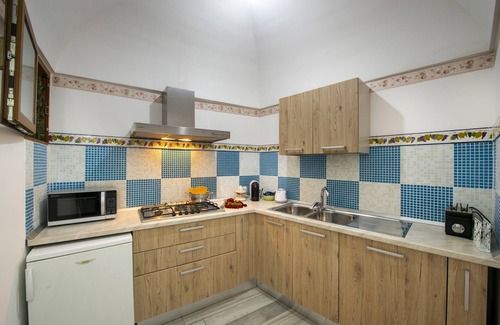 Liparlati Chalet De Esquí | AMORE RENTALS - Residence Barbera with Terrace and Air Conditioning