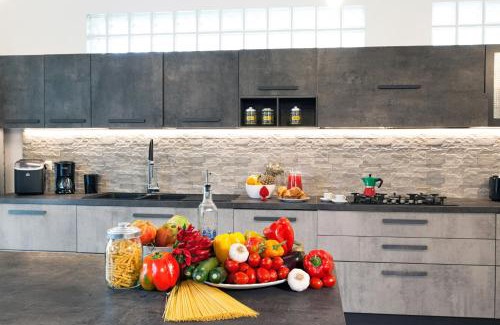 Priora Villa | AMORE RENTALS - Villa Tittina