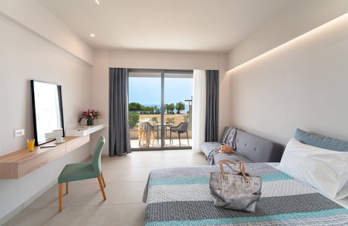 Gennadi Hotel | Ampelia Seaside Resort by Estia