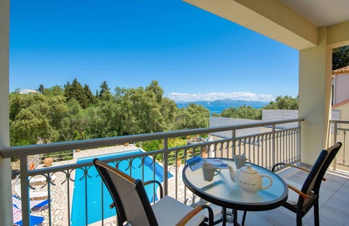 Koutsi Villa | Amphitrite in Paxi with 2 bedrooms and 2 bathrooms