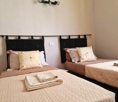 Ghisolfa Casa | Ampia stanza con bagno privato e zona pranzo