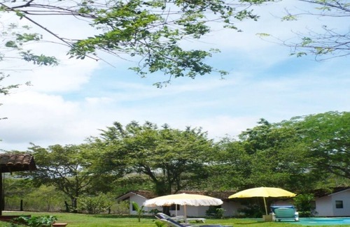 Playa Conchal Apartamento | Ampioloft without kitchen in villa of 3Apt.immersa 2Hect natural park with swimming pool