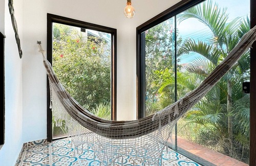 Vila Nova Casa | Ampla Casa com piscina a 100m da Praia da Vila Nova - IMB001