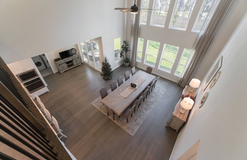 Tomball Casa | Ample 4BD + Media Room + Home Office in Woodlands