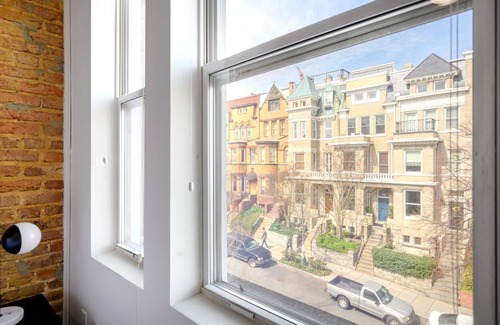 Adams Morgan Apartamento | Ample Dupont Circle 2BR nr. U Street & Adam's Morgan, by Blueground