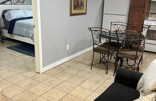 West Bronx Apartamento | Ample Studio 305