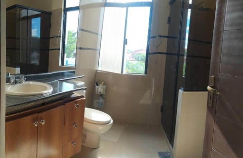 Santa Cruz Casa | Amplia casa en condominio exclusivo