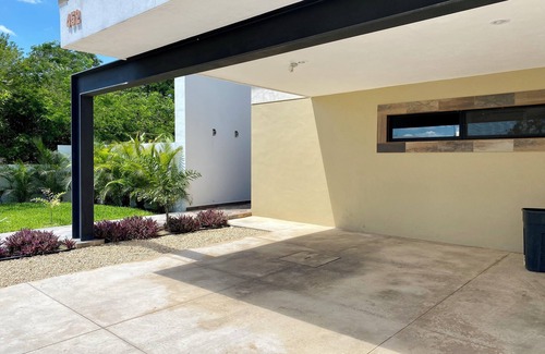 Merida Municipality Casa | Amplia Casa Amuebleba & Equipada, Piscina y Jardin amplio