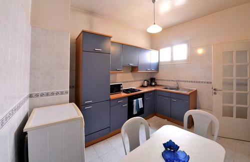 Haut Founty Apartamento | Amplio Apartamento de 100 m² cerca del Palacio Real y de la Playa