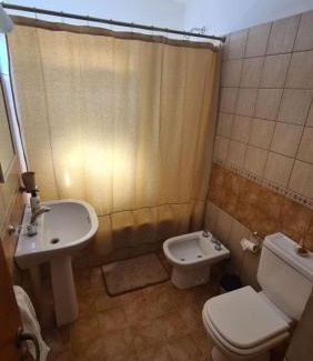 San Nicolás de los Arroyos Apartamento | Amplio Dpto centrico, 2 habitaciones para 4 personas