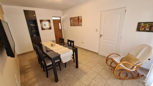 San Nicolás de los Arroyos Apartamento | Amplio Dpto centrico, 2 habitaciones para 4 personas