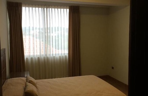 Cochabamba Apartamento | AMPLIO COMODO