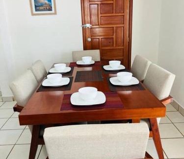 Barrio del Cerrillo Apartamento | Amplio Dpto. céntrico con cochera y terraza.