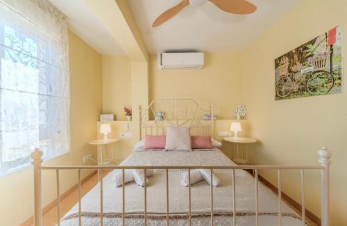 Venecia Apartamento | Amplio piso de 100m2 con 3 hab, wifi rápido, AC