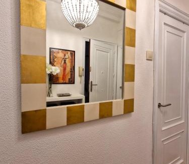 La Coruna Apartamento | Amplio y céntrico piso con patio.