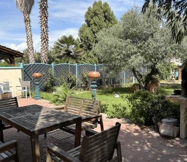 Zaragoza Casa | Amplio y Comodo Chalet en Zaragoza con piscina y tenis