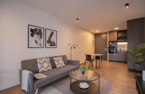 El Golf Apartamento | Amplio y deslumbrador departamento en las Condes