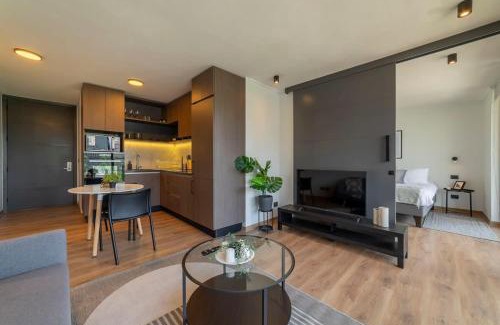El Golf Apartamento | Amplio y deslumbrador departamento en las Condes