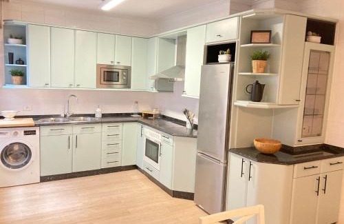 Getxo Apartamento | Amplio y Elegante en Las Arenas