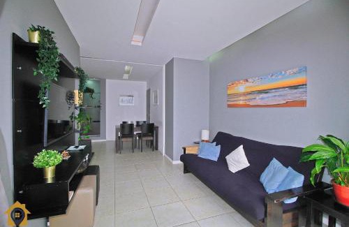 Leme Apartamento | Amplo 2 Quartos com Vista Mar: 300m da Praia Copacabana