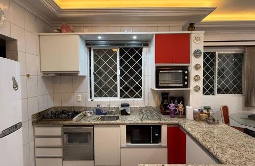 Castelo Branco Apartamento | Amplo Apartmento proximo a Praia