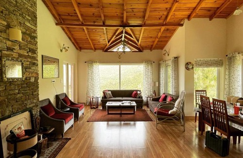 Mukteshwar Casa | Amravati 21 by SHIVAYA