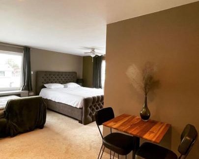 Amsterdam North Cama Y Desayuno | Amster Houseboat Bed without Breakfast