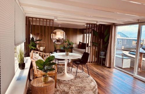 Municipality of Aalsmeer Apartamento | Amsterdam Boathouse