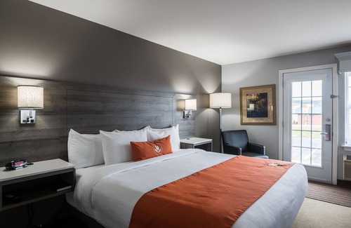 Moncton Hotel | Amsterdam Inn & Suites Moncton