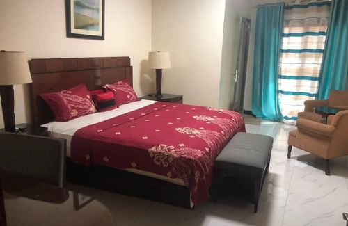 Dakar Hotel | AMSY HOTEL a la cite Keur gorgui with rooms