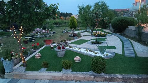 Gradina Casa | Anđela Home - Krka waterfalls
