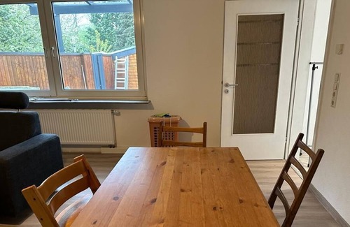 Friesdorf Apartamento | An Apartment for a family