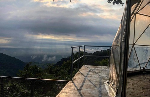 Tajo Alto Complejo | AN AWESOME GLAMPING IN THE JUNGLE